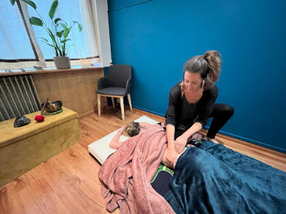 Lise Olry - Massage Énergétique Équilibre Et Harmonisation Des Corps & Chi Nei Tsang Institut De Massage à Embrun