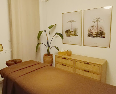 Les Mains De Delfyne Institut De Massage à Marseille 09