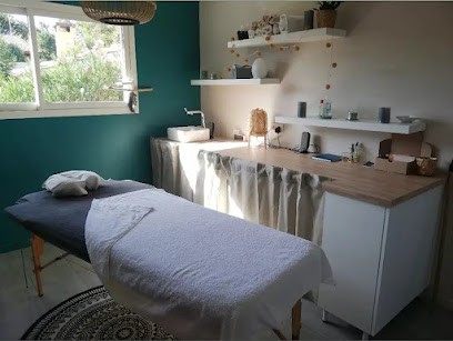 L'instant De Pause Massage And Yoga, Institut de Massage au Tuzan