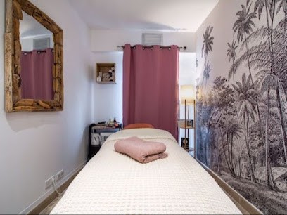 Le Bien-Être Thaï - Moni Massage - Praticienne Traditionnel Thaï, Institut de Massage à Saint-Germain-en-Laye