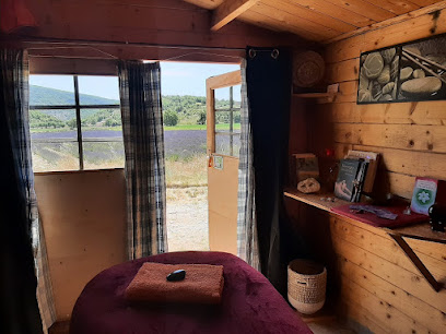 Ar Moni Om - Barbara - Massages - Soins Energétiques, Institut De Massage à Banon