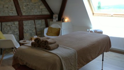 Emily Schmitt · Massothérapie, Institut de Massage à Winkel
