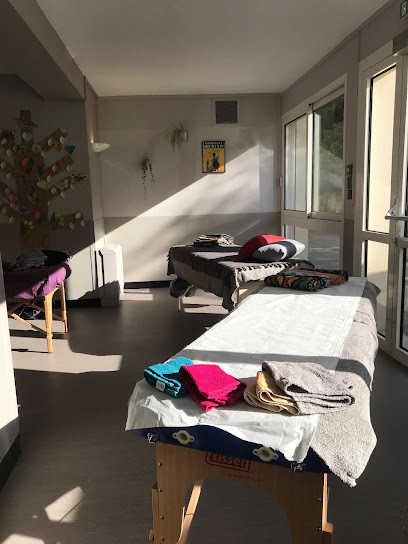 La Compagnie Du Bien-Être - Massages Sans Frontières, Institut De Massage à Puyméras