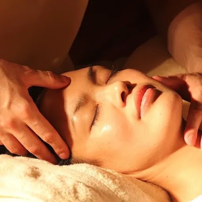 Solange Sarah IZEM, Institut de Massage aux Vans