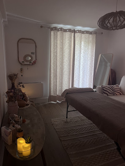 Les Mains D'holisens ~ Massages Institut De Massage à la Norville
