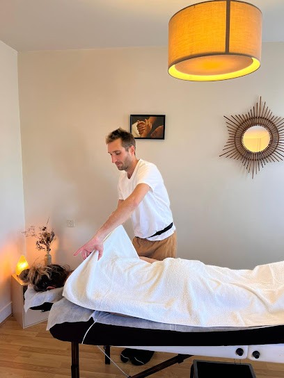 Adrien Sitter Massages énergétiques, Institut de Massage à Mont-Saint-Aignan