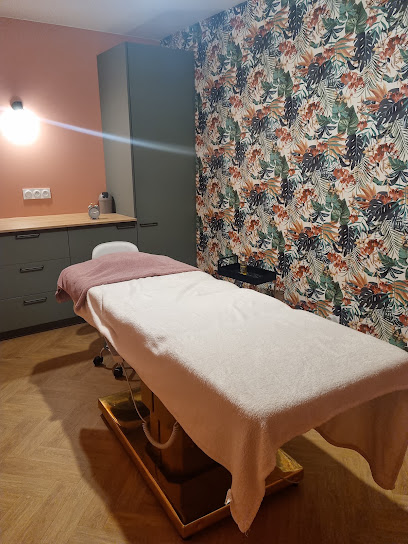 Sakinaturelles 》》 Naturopathe ~ Massage ~ Drainage Lymphatique ~ Kobido Par Jeannette Institut De Massage à Ville-la-Grand