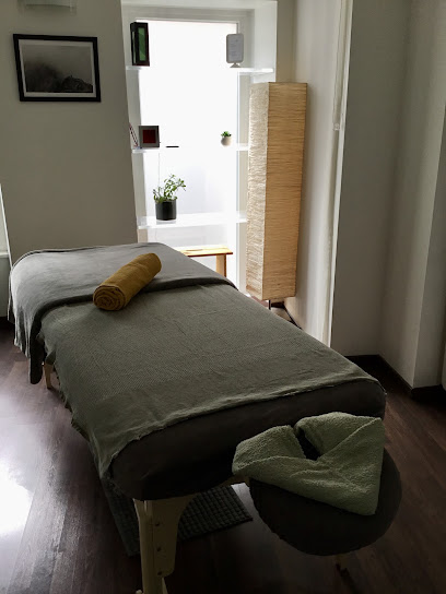 Escales Intérieures - Massage Bien-Être Et Sportif, Naturopathie & Yoga Institut De Massage à Gières