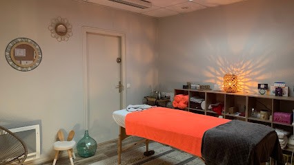 Manon - Une Pause Pour Soi - Massages Et Soins énergétiques, Institut de Massage à Romans-sur-Isère