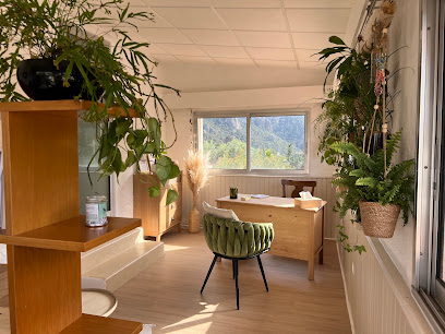 Amandine Venditti Naturopathe - Massage Du Visage Et Réflexologie Institut De Massage à Fréjus