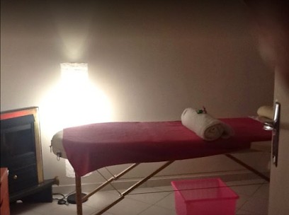 Wendy, Institut de Massage à Villeneuve-Saint-Denis