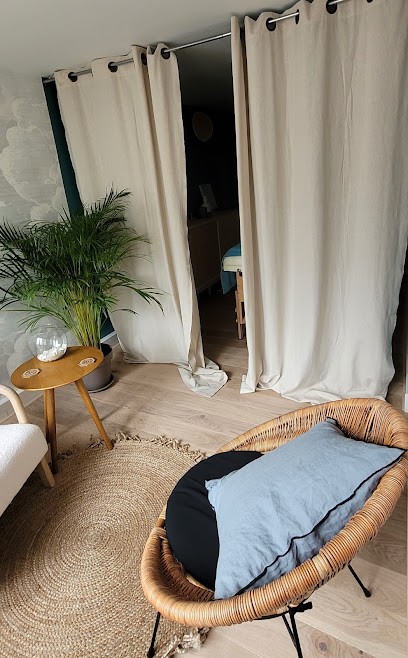TOO SCHUSS MASSAGE BIEN-ETRE - ART-THERAPIE - SOIN VIBRATOIRE, Institut de Massage aux Houches