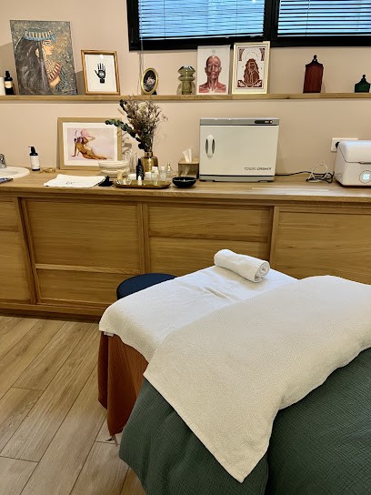 L'atelier De Laura, Institut de Massage à Perros-Guirec