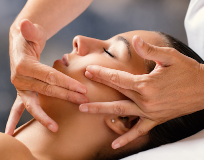 La Thérapie Par Les Mains By Naciba | Drainage Lymphatique | Chi Nei Tsang | Kobido Paris 15 Institut De Massage à Paris 15