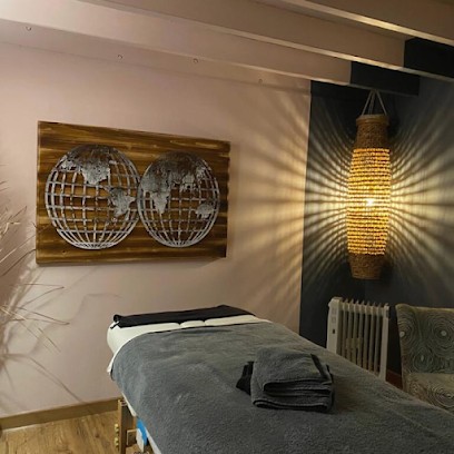 L'entre-temps, Institut de Massage à L'Orbrie