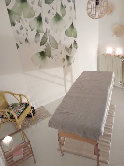 Séverine Praticienne Massage Bien-Être - L'instant Moi Institut De Massage à Montois-la-Montagne