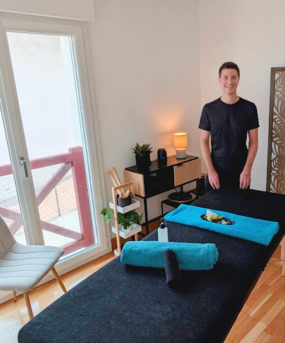 Uhin Institut De Massage à Hendaye