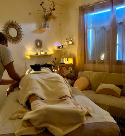 A Lauredessences Institut De Massage à Gargas