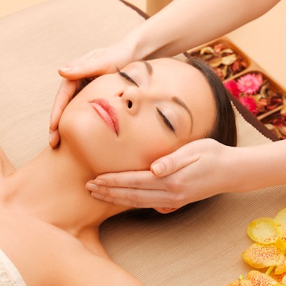 Le Lotus Aux 7 Lumières, Institut de Massage à Valros