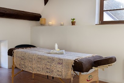 Nelly Gabillault - La Voix Du Coeur, Institut de Massage à Neubois