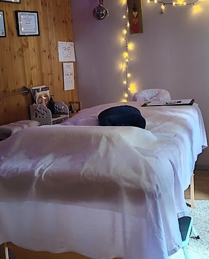 Holistically Yours, Institut de Massage à Lezay