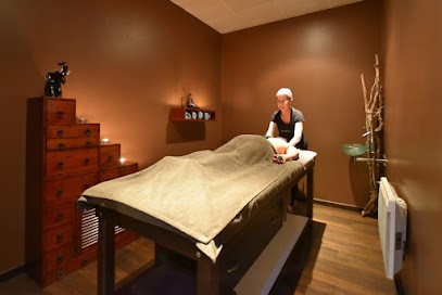 Institut De Beauté & Spa Naturelle, Institut de Massage à Trets