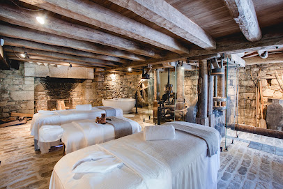 Le Moulin Des Etangs, Espace De Bien-Être Et Massages Au Domaine Des Etangs, Institut De Massage à Massignac