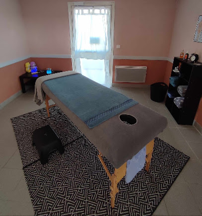 L'instant Douceur - Massages Bien-Être Institut De Massage à Saint-Pierre-d'Eyraud