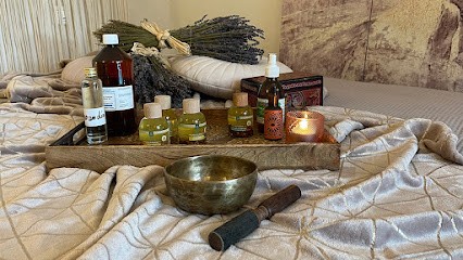 Flora Di Vita : Massages, Soins énergétiques Et Méditation, Institut de Massage à Lecci