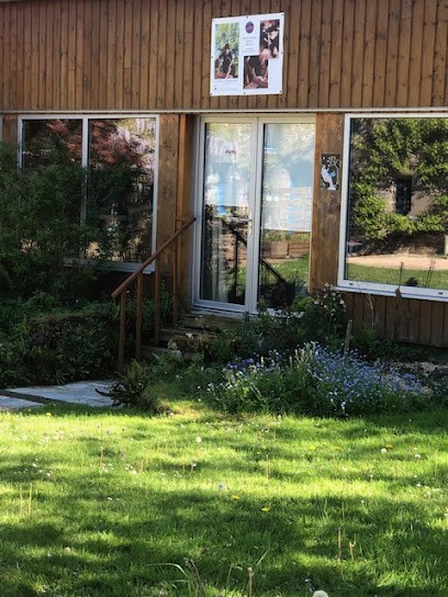 Les mains Karuna, Institut de Massage à Pleudihen-sur-Rance