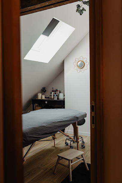 L'essentiel - Massages Bien-Être Institut De Massage à Salomé