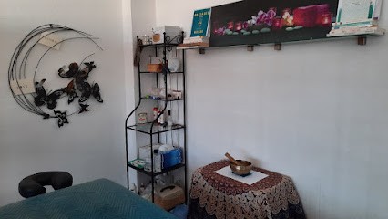 Jennifer Roche Pattes de chat - Masseuse énergétique et bien-être, Institut de Massage à Marseille 10