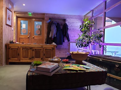 Sai Mithra Ayurvedique Spa, Institut de Massage à Risoul