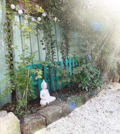 La Bienheureuse Massage, Institut de Massage à Murianette
