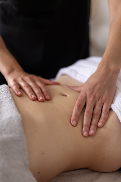 Julia Royon Massages Bien-Être Bordeaux - Chi Nei Tsang (Massage Du Ventre) - Lomi Lomi - Kobido - Crânien & Naturopathie Institut De Massage à Bordeaux
