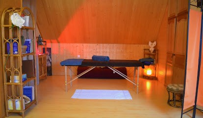 L'Aura Holistique, Institut de Massage à Marcilly-sur-Tille