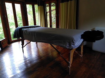 Corps et Sens, Institut de Massage à Montbrun-Bocage