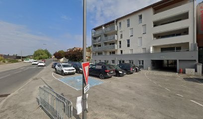 Tom Cros Massages Bien-être, Institut de Massage à Villefranche-de-Rouergue