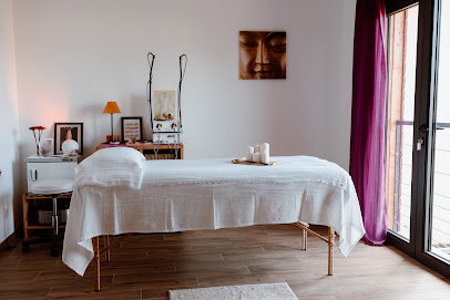 Kisaïne Bien-Etre Holistique Au Féminin Institut De Massage à Carpentras
