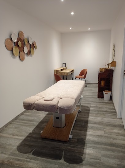 Les Petites Mains De Lourquen, Institut de Massage à Lourquen