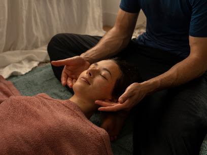 Ismaël — Massage Ayurvédique & Sportif Institut De Massage à Caen