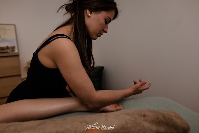 Le Monde Des Cinq Sens, Institut de Massage à La Chapelle-des-Pots