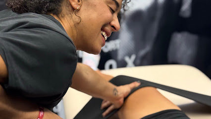 Solene Cloé Massages Bien-Être & Sportif, Stretching Et Fasciatherapie À Bordeaux Institut De Massage à Bordeaux