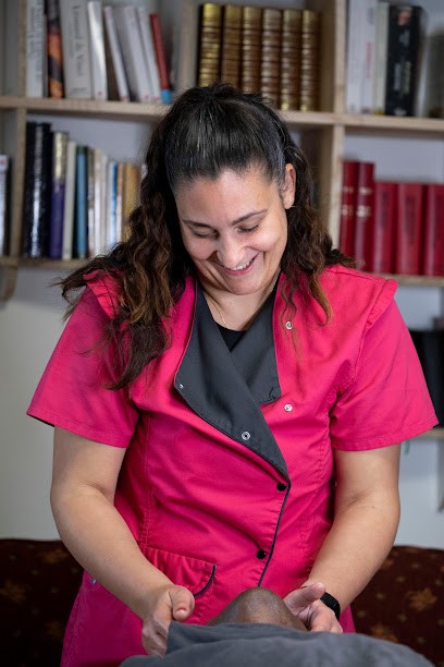 La Douce Heure d Amélie, Institut de Massage à Puyloubier