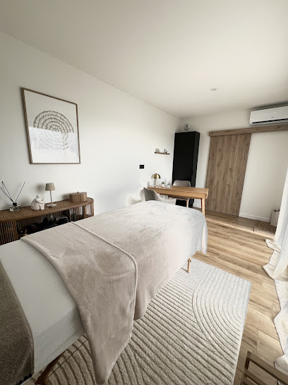 Holistic Studio - Drainage Lymphatique & Massages Bien-Être Femmes - Marne, Institut De Massage à Tours-sur-Marne
