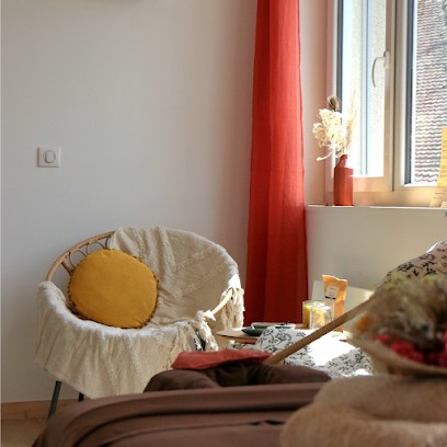 Marie RAYMOND - Massage Détente Au Sommet (E.I), Institut de Massage à La Roche-sur-Foron