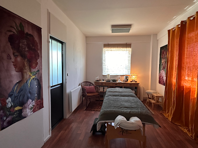Corinne Avril Massages Et Soins Ayurvédiques Institut De Massage à Vannes