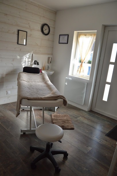 Emilie Monnier praticienne en mieux être, Institut de Massage à Wingles