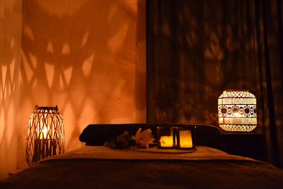 Blanche D'Ambre Massages, Institut de Massage à Preignac