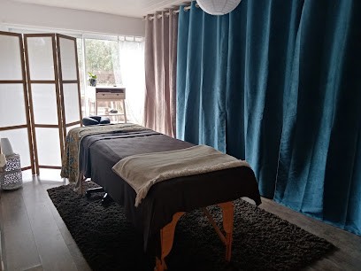 Néroli Massages Bien-être, Institut de Massage à Saulnières